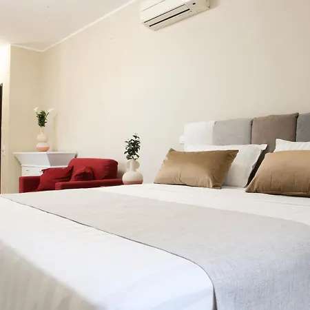 Le Del Massimo In Centrocitta Palermo