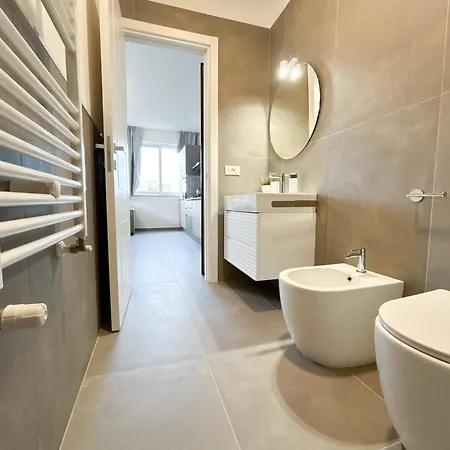 Le Del Massimo In Centrocitta Apartment