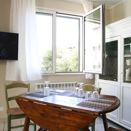 Le Del Massimo In Centrocitta Apartment